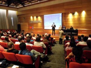 charla