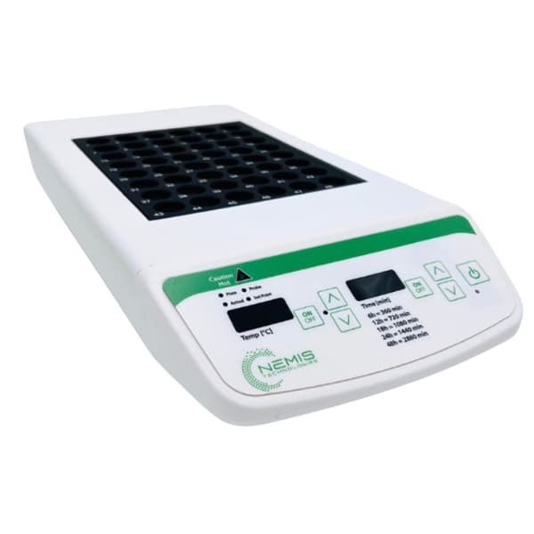 Calentador digital de bloque seco para 48 pruebas N-Lightâ„¢ simultÃ¡neas. Incluye bloque seco y cables de alimentaciÃ³n con enchufes tipo E/F